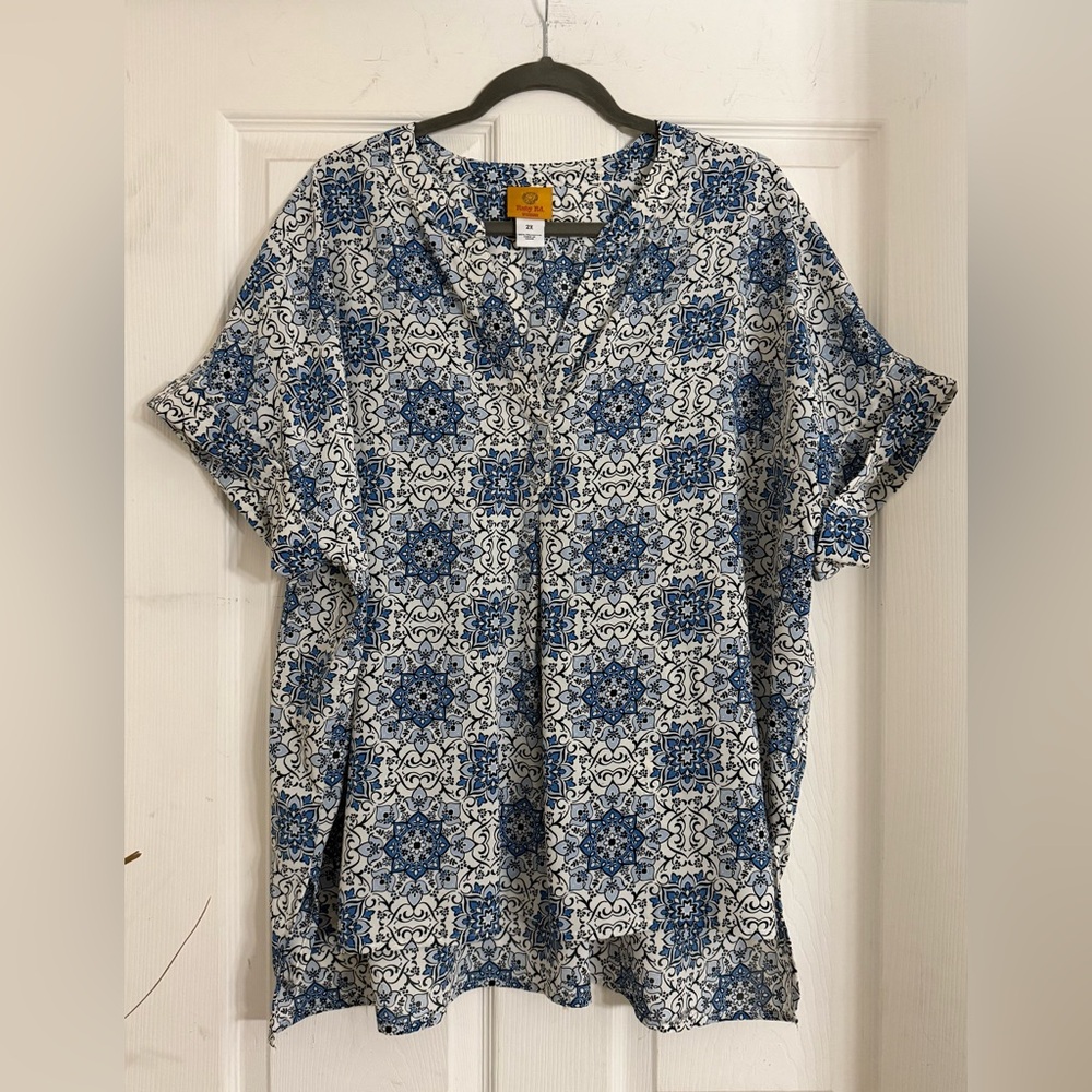 Ruby Rd Blue and White Cuffed Sleeve Blouse